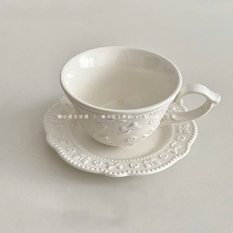 French Relief Coffee Cup Dish Set Exquisite Household Ceramic Drinking Cups With Handle White Round Plates 2Pcs Drinkware Suit