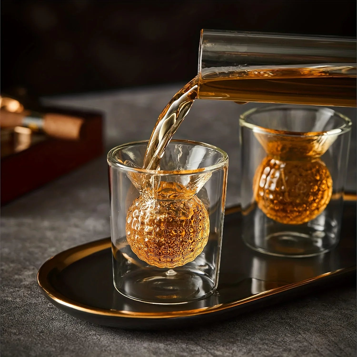 2/4pcs 50ml Golf Whiskey Glasses Double Walled Crystal Whiskey Cocktail Cup Washable Shot Glasses for Home Bar Party Golf Gifts